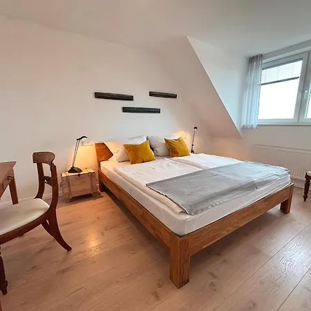 Sonnendeck Schonberger Strand