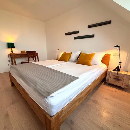 Sonnendeck * Schonberger Strand