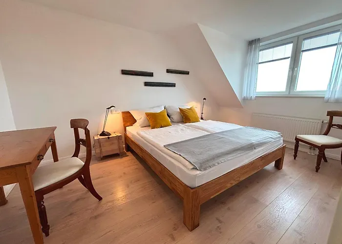 Sonnendeck Schonberger Strand